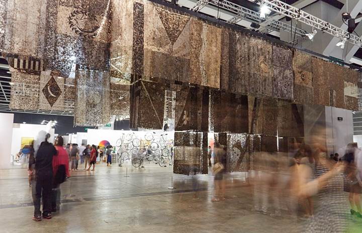 Photo of Hong Kong Art Basel, courtesy of ART BASEL 2014